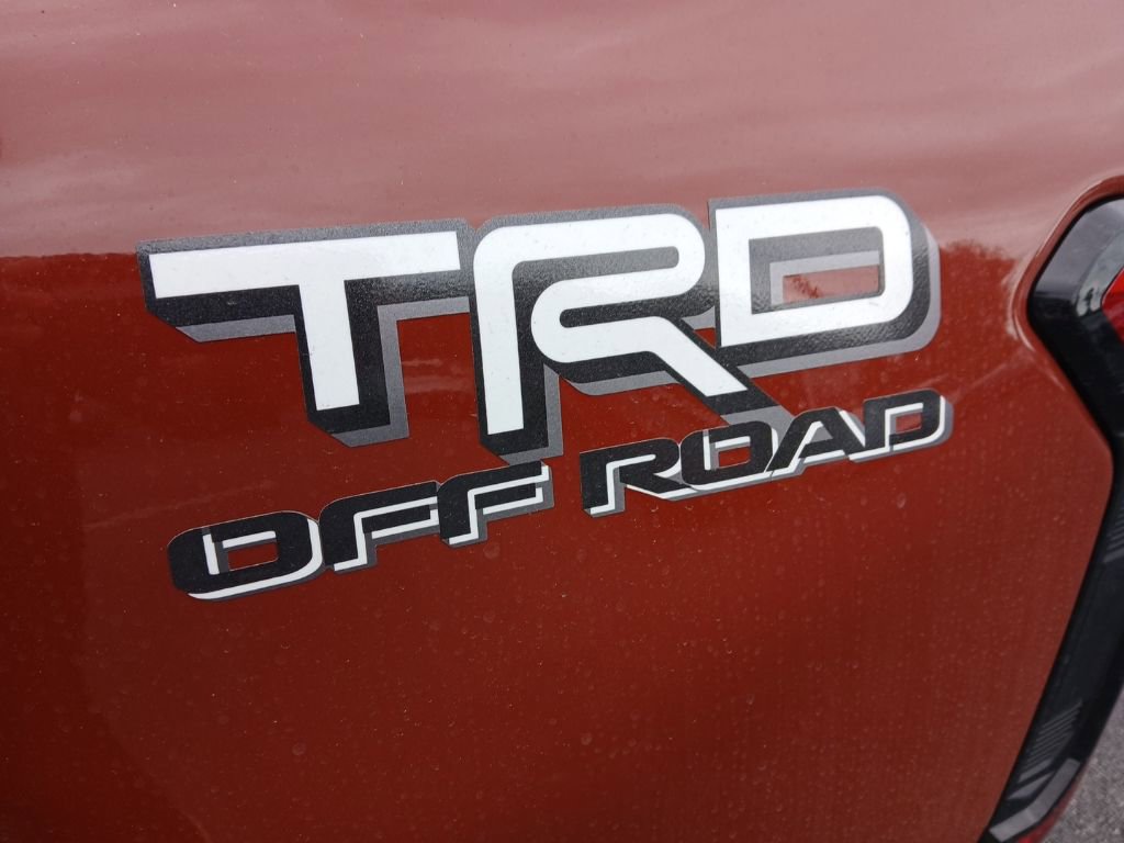 New 2025 Toyota Tacoma TRD Off-Road image 15