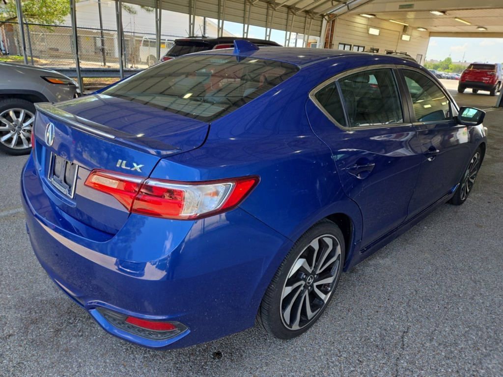 Used 2017 Acura ILX FWD image 5