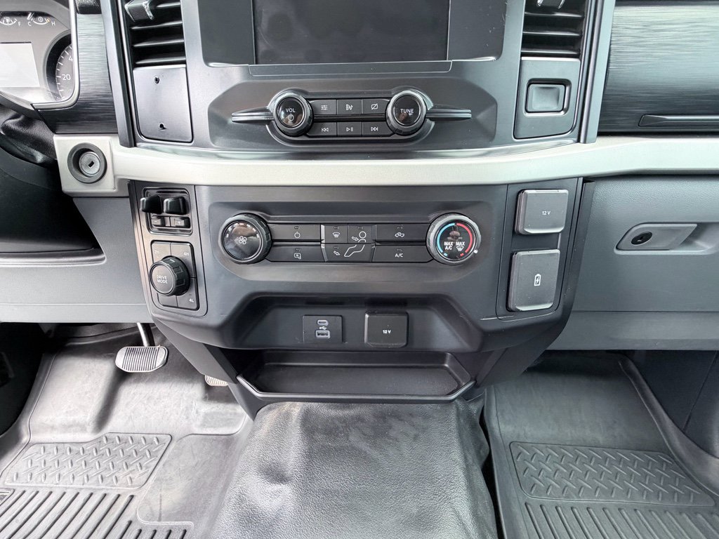 Used 2021 Ford F150 XL w/ Trailer Tow Package image 17