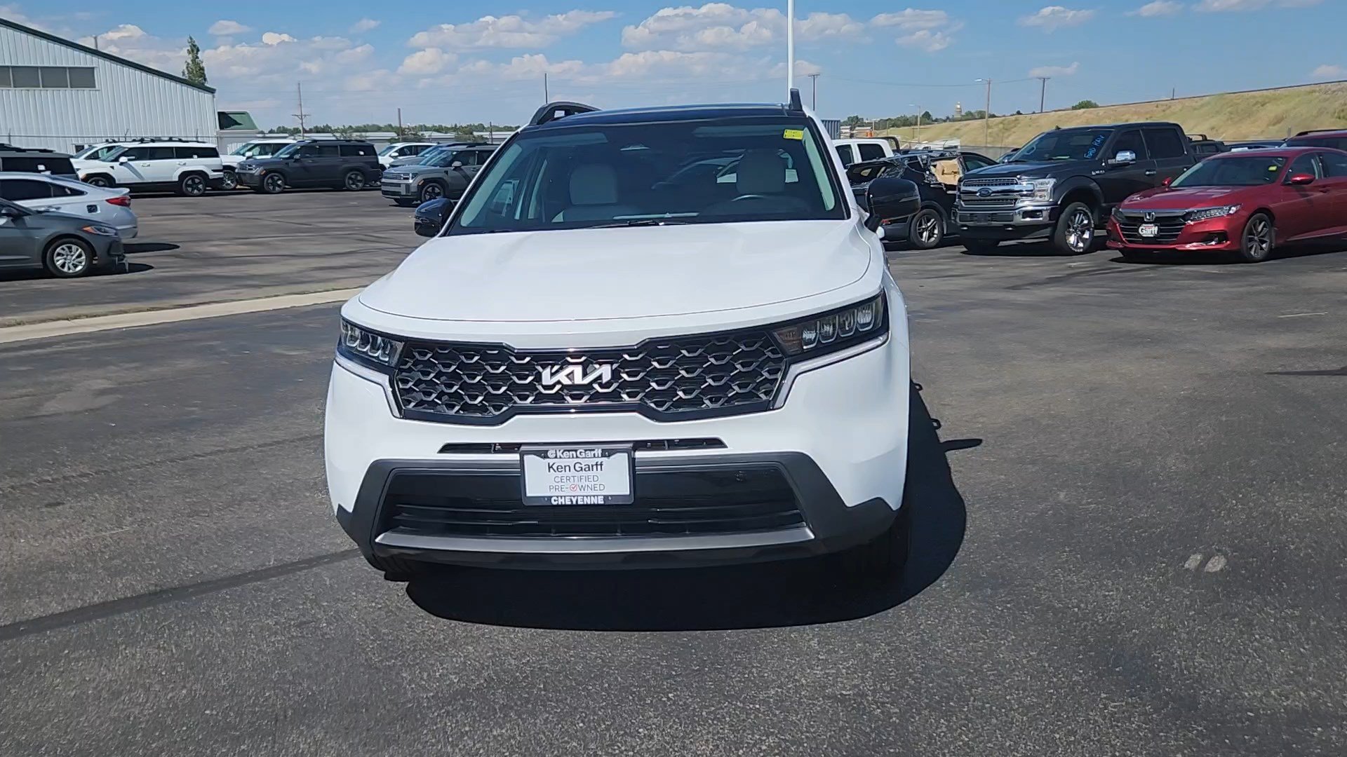 Used 2022 Kia Sorento S w/ Panoramic Sunroof Package AWD/4WD image 4