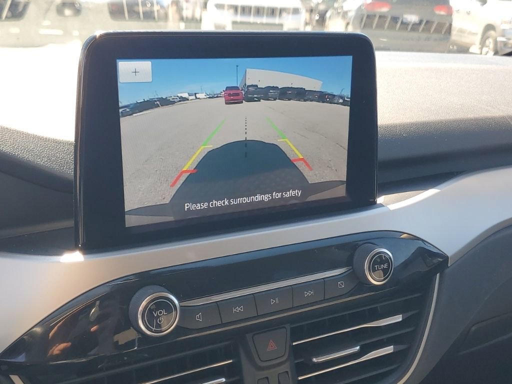 Used 2020 Ford Escape SE image 20