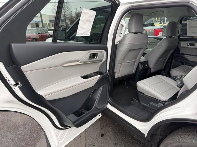 New 2026 Ford Explorer Active w/ Active Comfort Package image 12