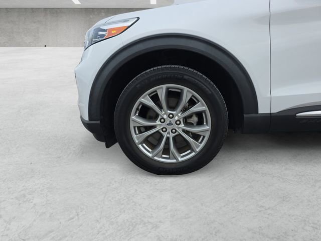 Certified 2021 Ford Explorer XLT w/ Equipment Group 202A image 23
