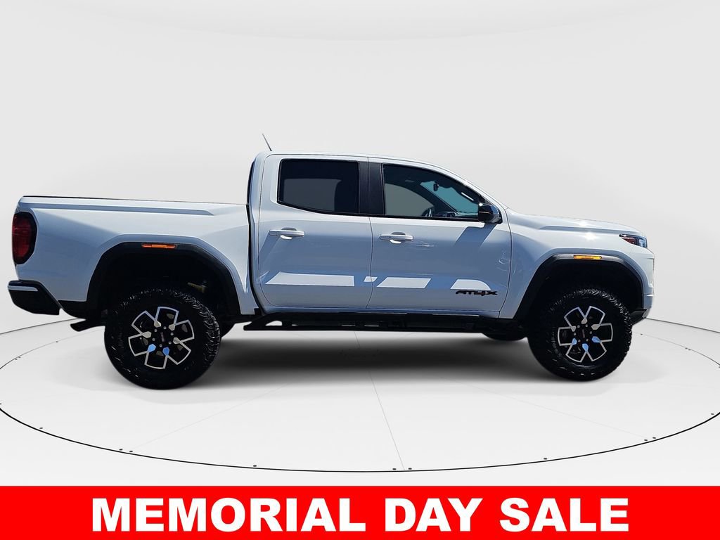 Used 2024 GMC Canyon AT4X AWD/4WD image 2
