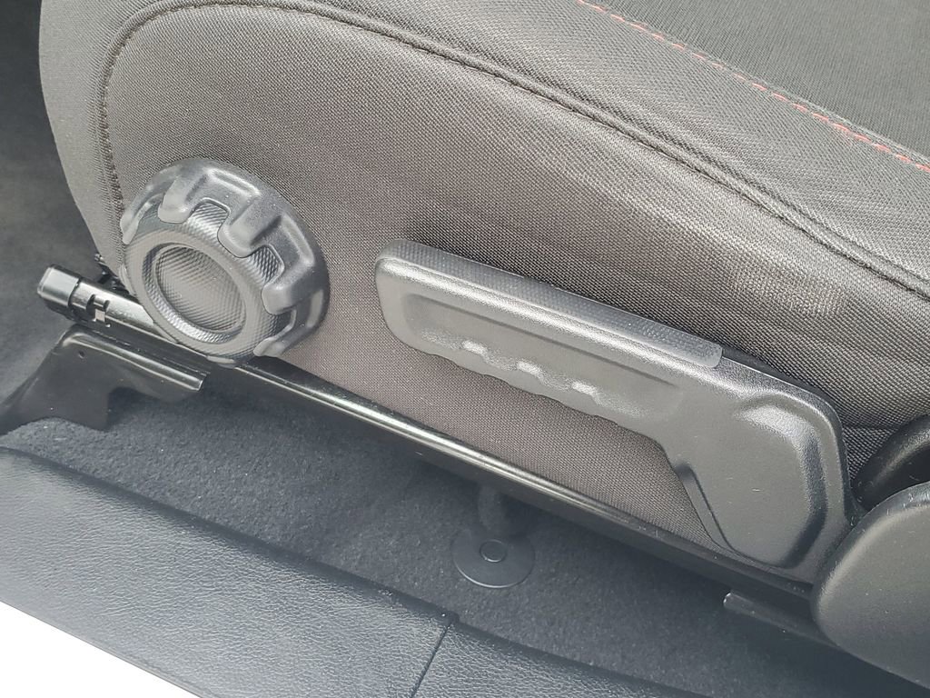 Used 2023 Jeep Wrangler Unlimited Rubicon image 20