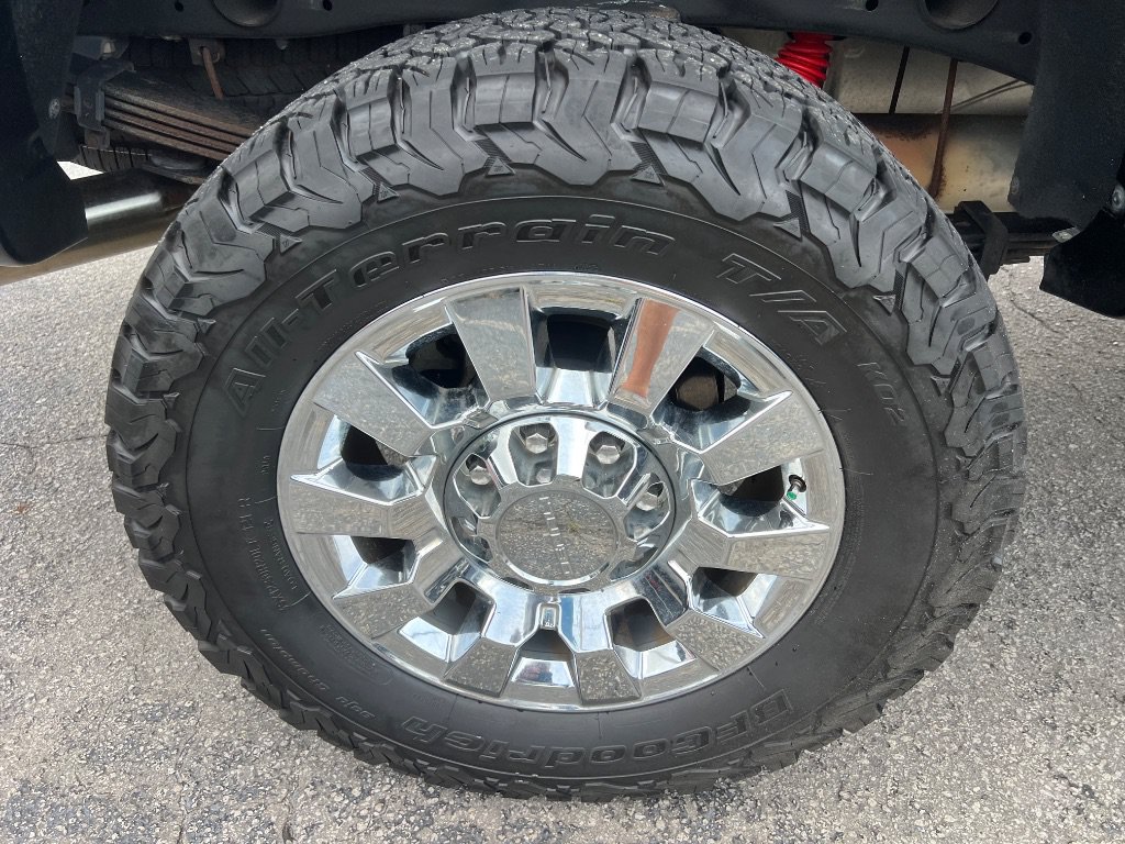 Used 2015 GMC Sierra 2500 Denali w/ Driver Alert Package AWD/4WD image 46