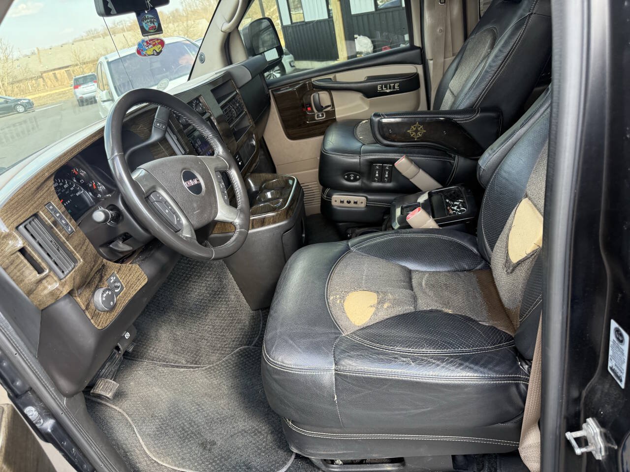 Used 2014 GMC Savana 2500 Extended RWD image 23