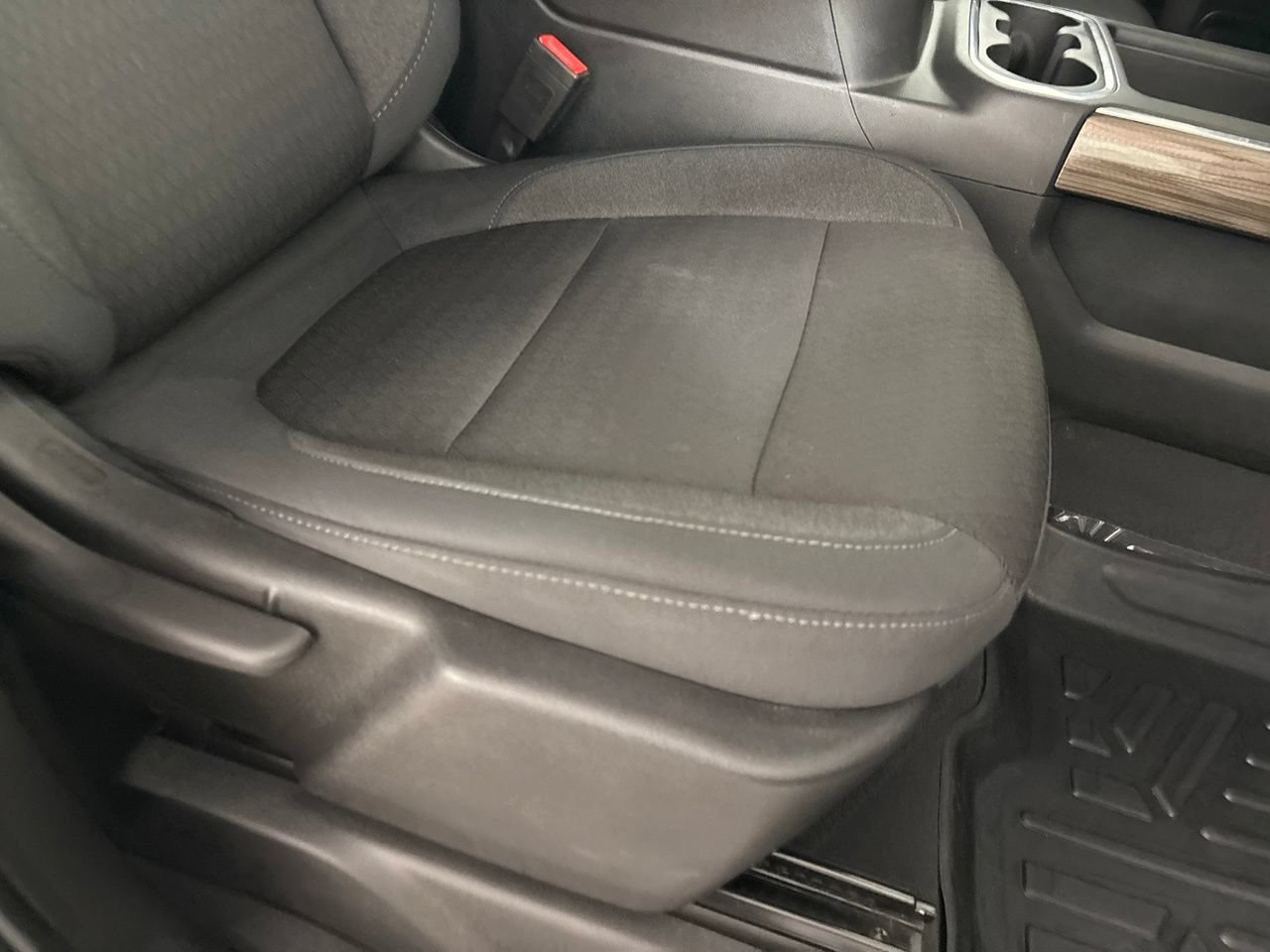 Used 2020 Chevrolet Silverado 1500 RST w/ All-Star Edition AWD/4WD image 30