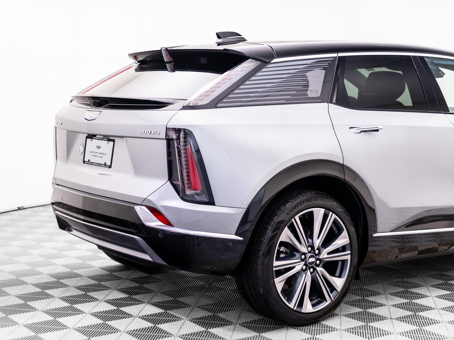 Used 2025 Cadillac Optiq Luxury 2 AWD/4WD image 36
