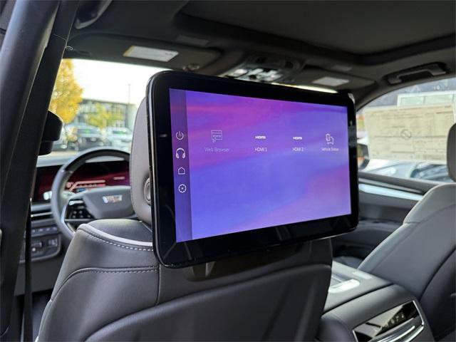 New 2026 Cadillac Escalade ESV Luxury w/ Touring Package image 20