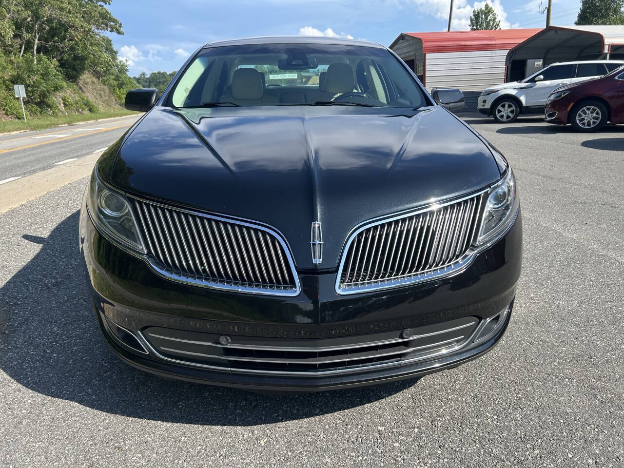 Used 2013 Lincoln MKS AWD image 6
