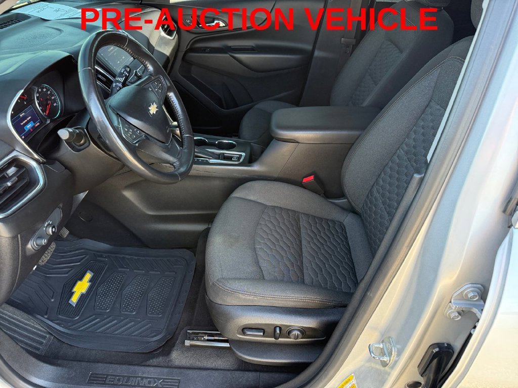 Used 2019 Chevrolet Equinox LT w/ Driver Convenience Package FWD image 10