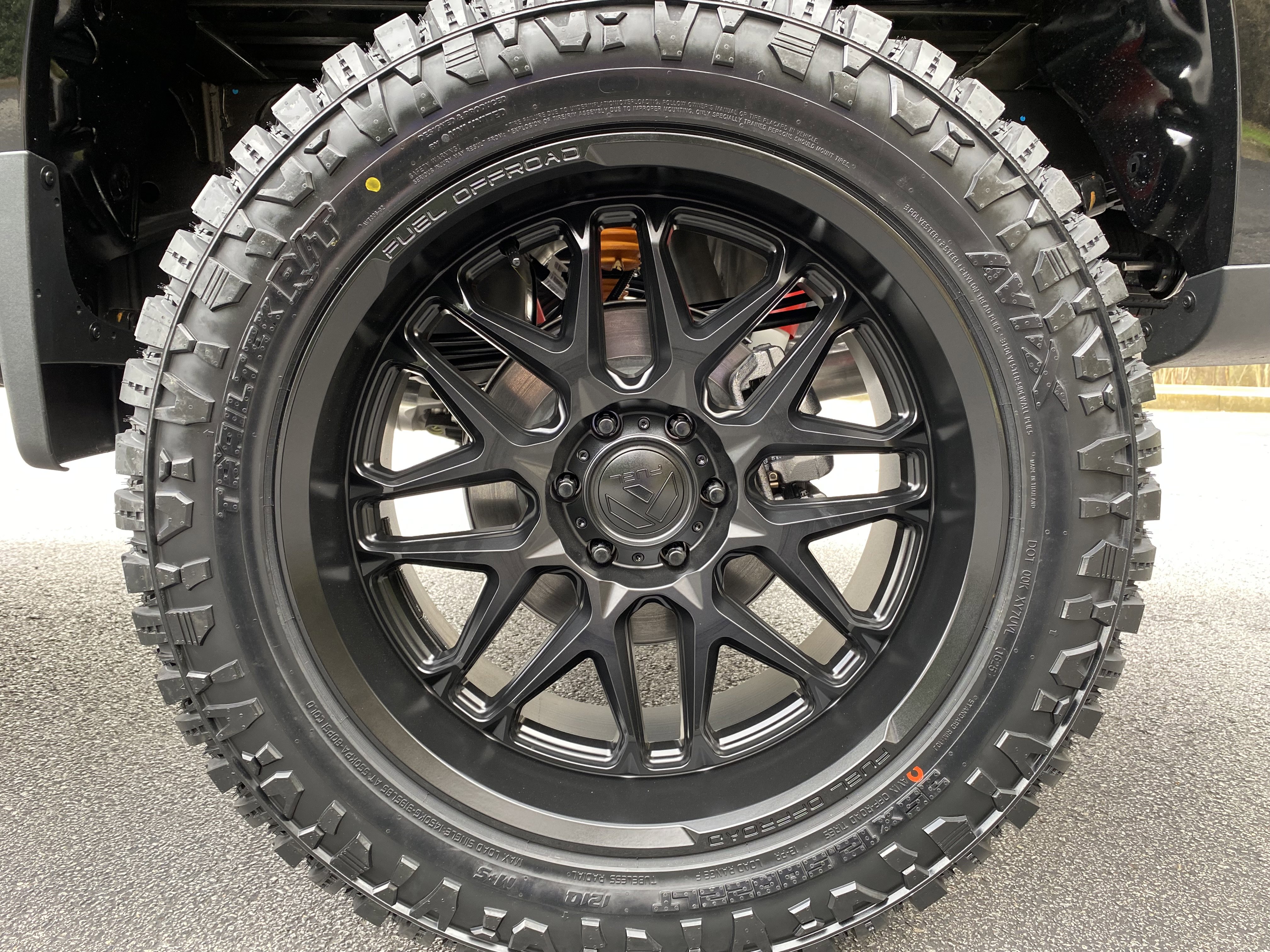 New 2026 Chevrolet Silverado 1500 Custom Trail Boss w/ LPO, Dark Essentials Package image 13