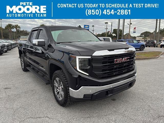 Used 2025 GMC Sierra 1500 Pro w/ Pro Value Package image 1
