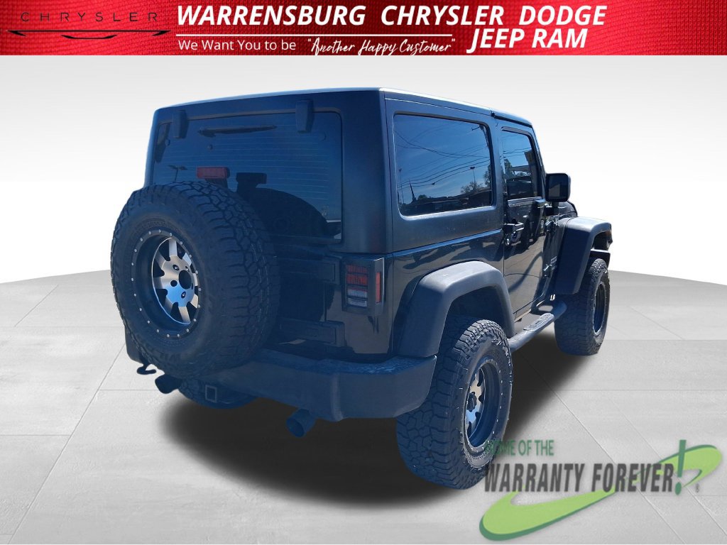 Used 2015 Jeep Wrangler Sport w/ Connectivity Group AWD/4WD image 4