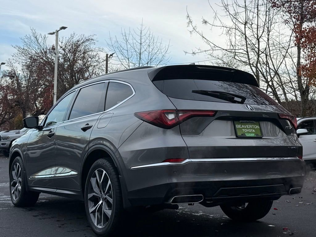 Used 2024 Acura MDX SH-AWD w/ Technology Package image 3