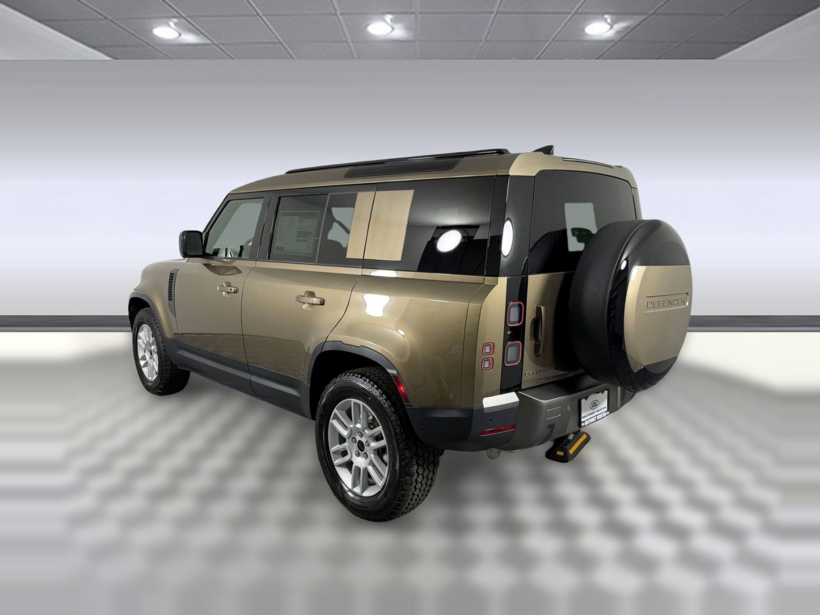 Used 2026 Land Rover Defender 110 S image 3