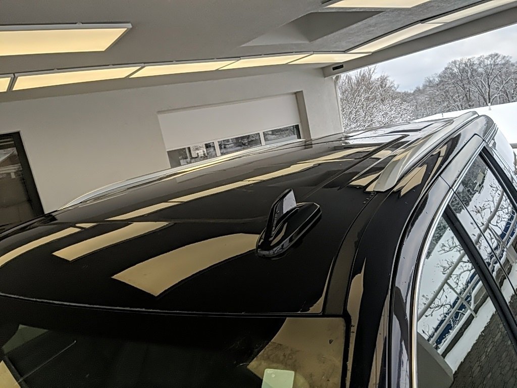 Used 2021 GMC Yukon Denali w/ Denali Premium Package image 15