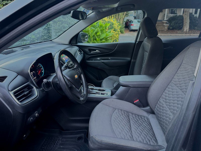 Used 2018 Chevrolet Equinox LT FWD image 13