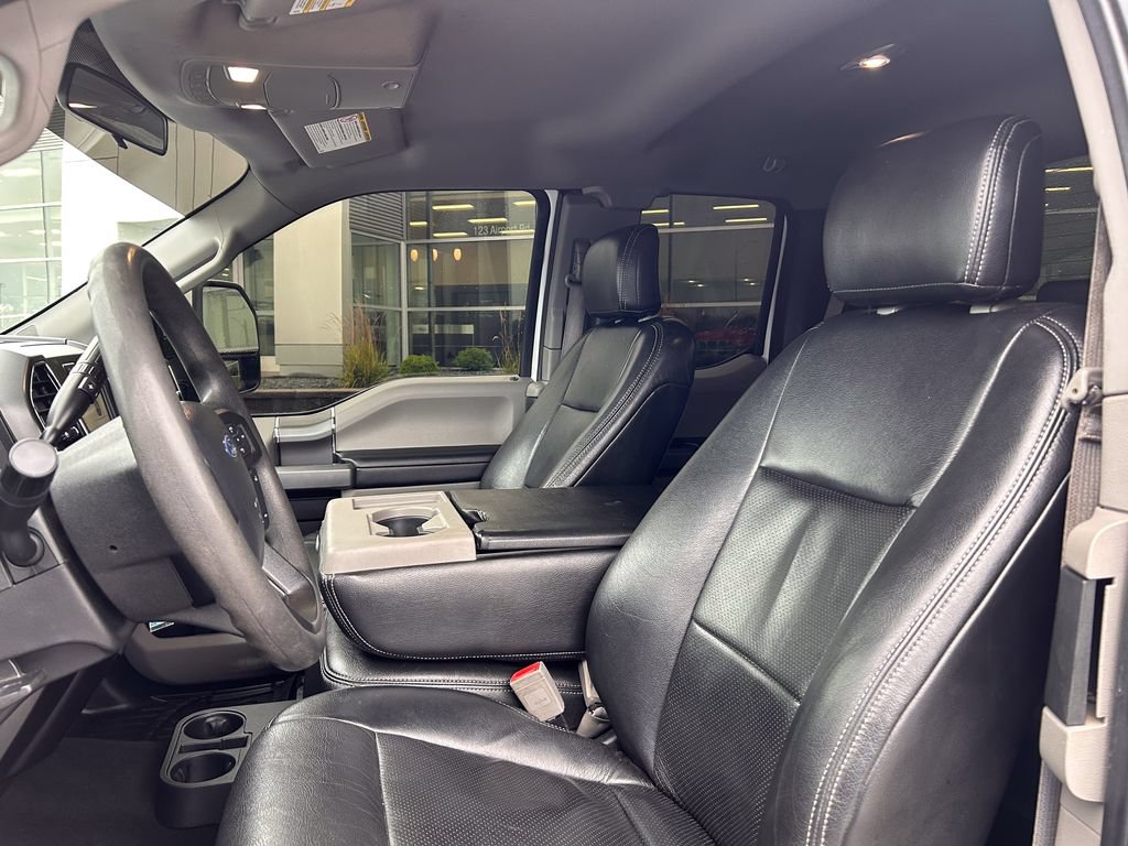 Used 2019 Ford F250 XLT w/ XLT Premium Package AWD/4WD image 10