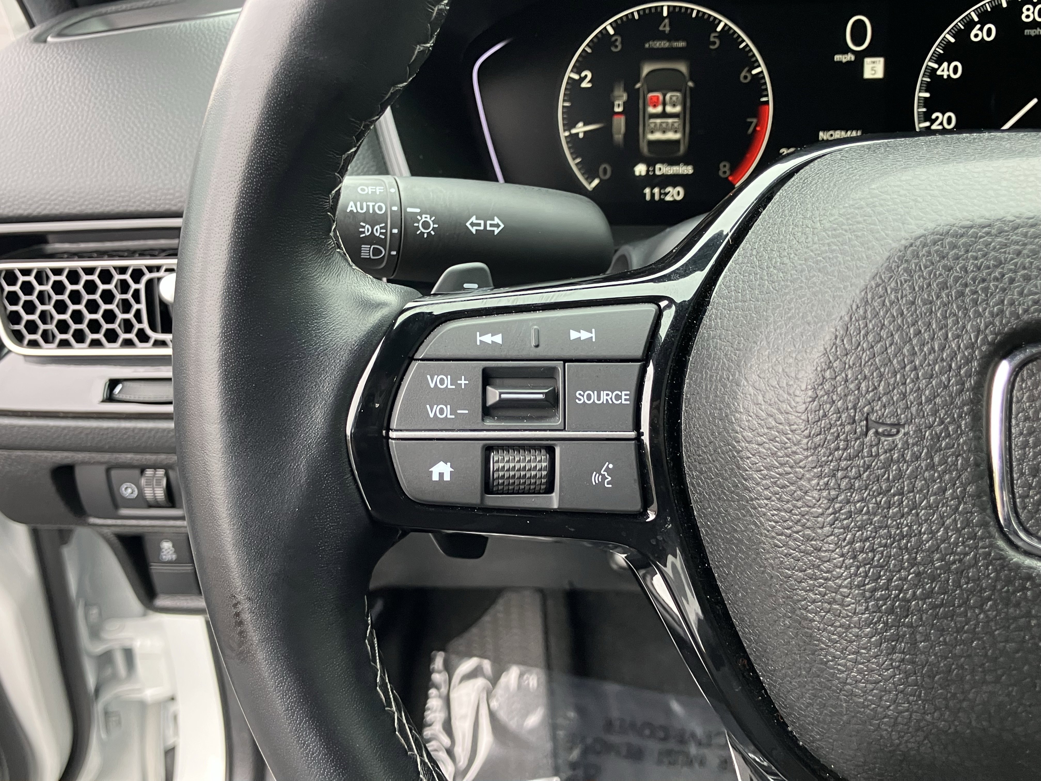 Used 2025 Honda Civic Sport image 21