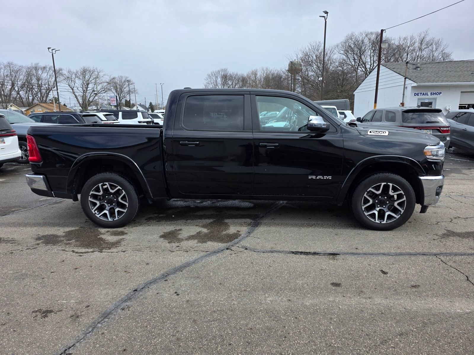 Used 2025 RAM 1500 Laramie image 4