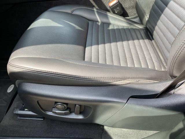 Used 2023 Land Rover Discovery Sport S AWD/4WD image 20