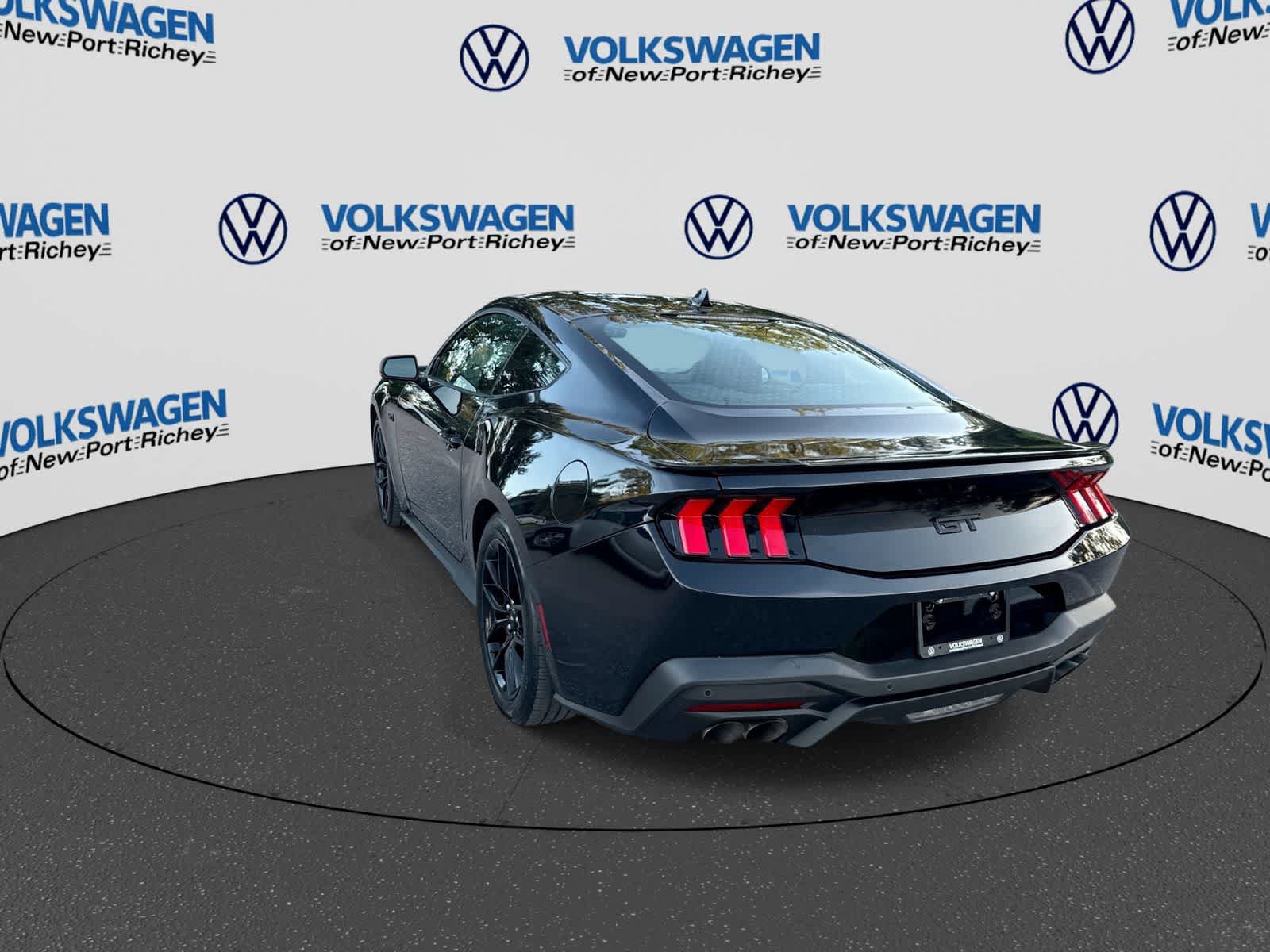 Used 2025 Ford Mustang GT Premium RWD image 12