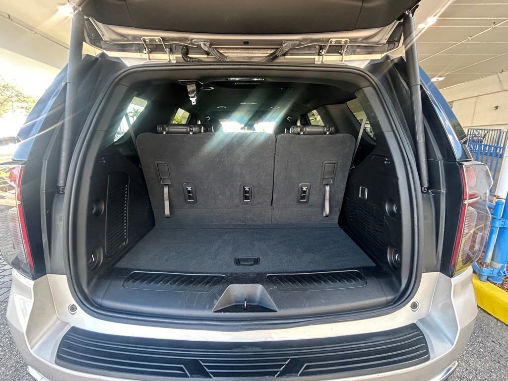 Used 2023 Chevrolet Tahoe LT image 31