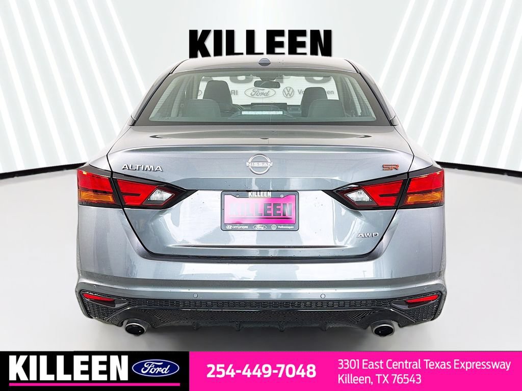 Used 2024 Nissan Altima 2.5 SR w/ SR Premium Package AWD/4WD image 7