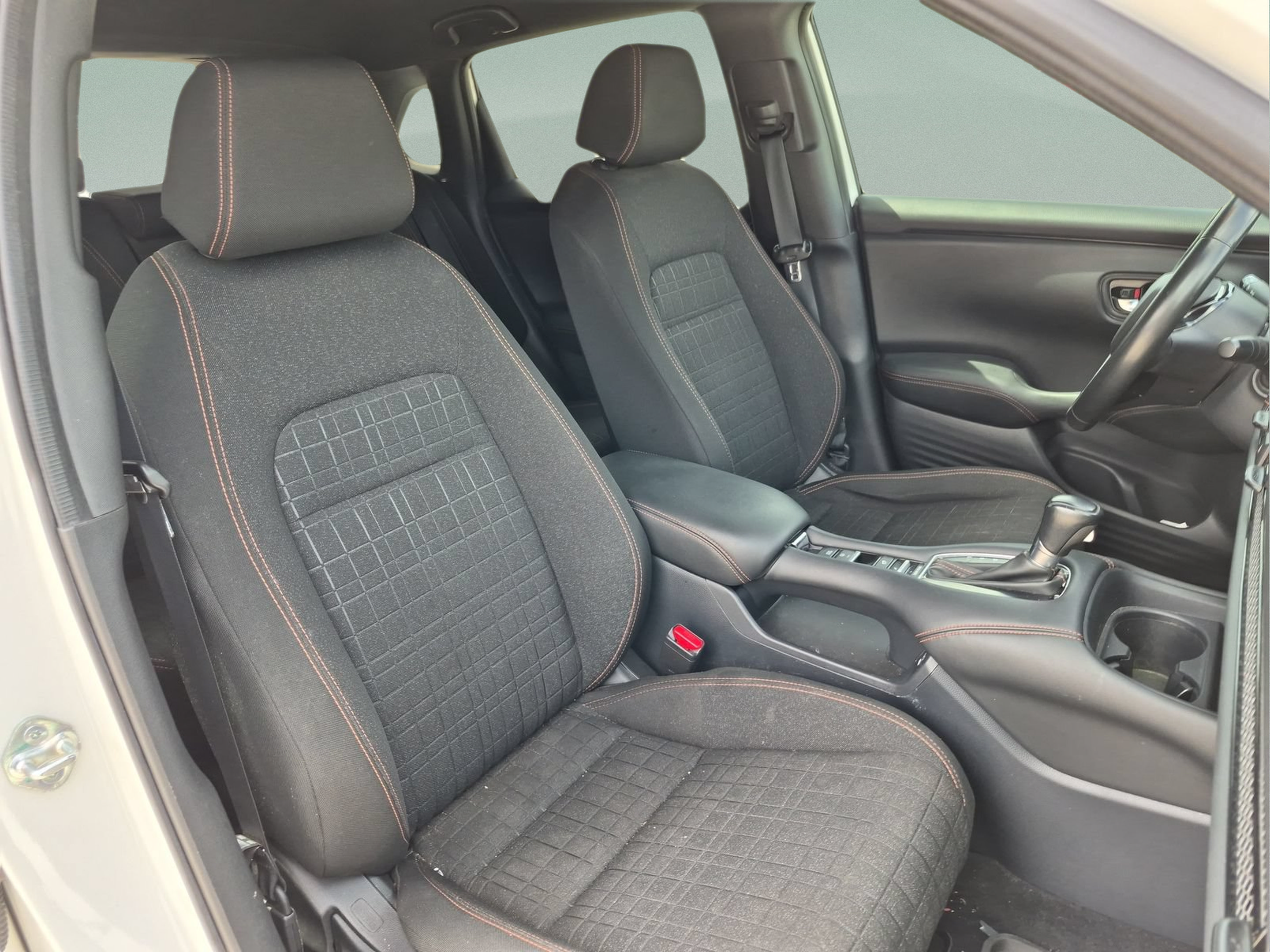Certified 2024 Honda HR-V Sport image 19