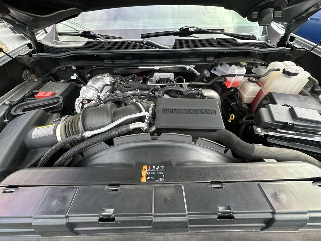 Used 2024 Chevrolet Silverado 2500 LTZ AWD/4WD image 24