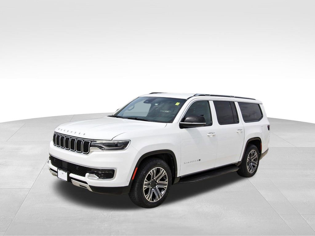 Used 2024 Jeep Wagoneer L Series II image 2