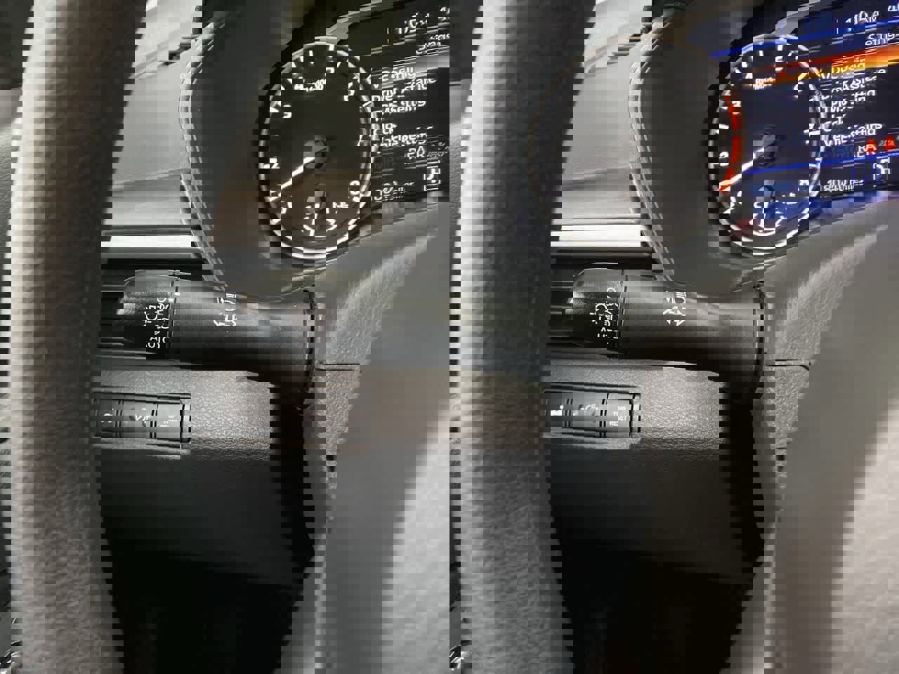 Used 2025 Nissan Altima 2.5 SV image 24