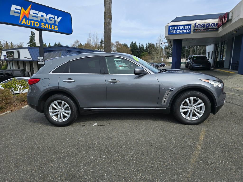 Used 2016 INFINITI QX70 2WD image 3