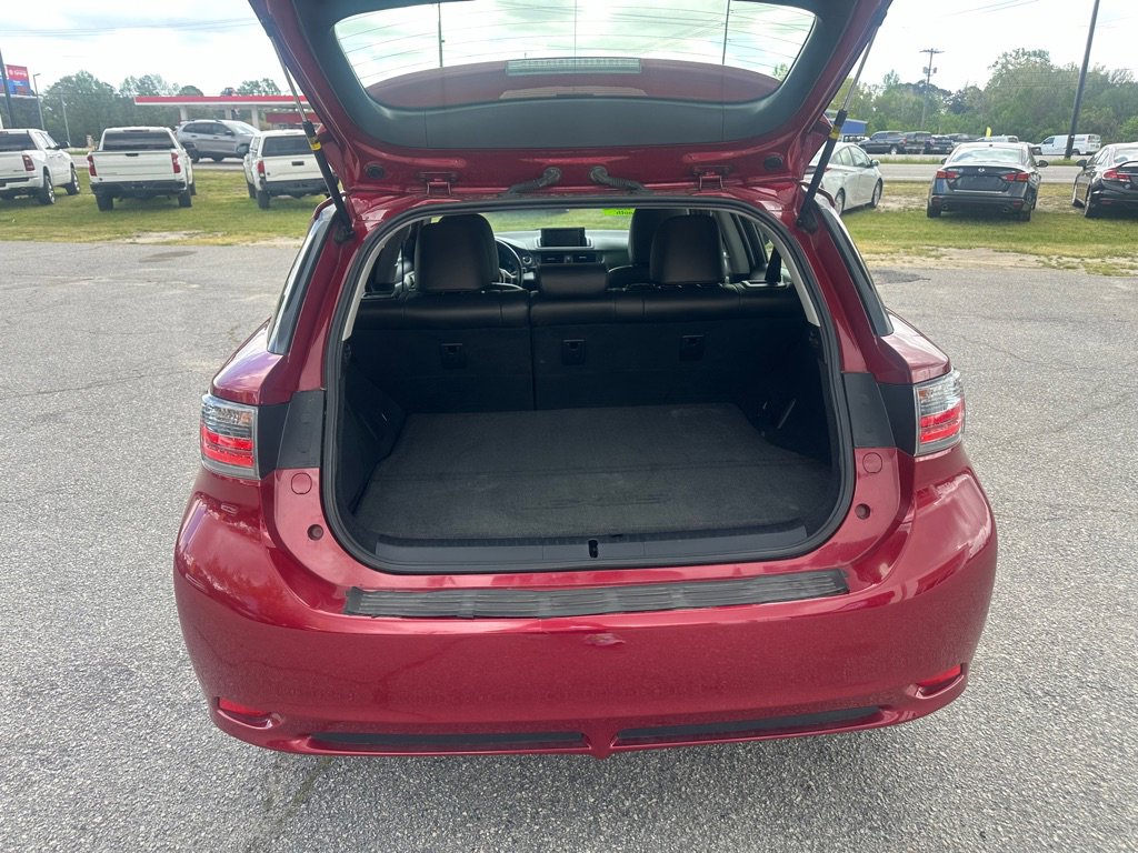 Used 2013 Lexus CT 200h w/ Premium Pkg w/Navigation image 10