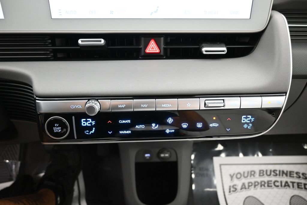 Used 2024 Hyundai Ioniq 5 Limited AWD/4WD image 17
