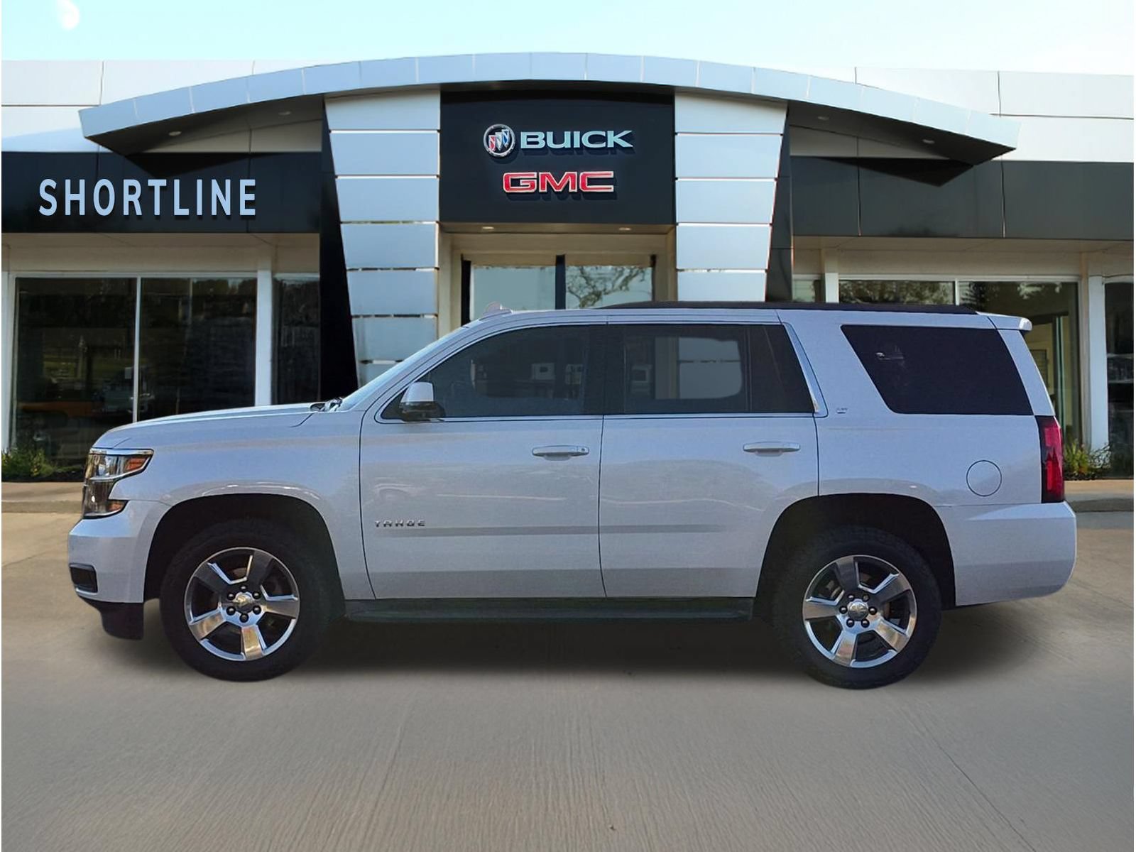 Used 2016 Chevrolet Tahoe LT AWD/4WD image 6