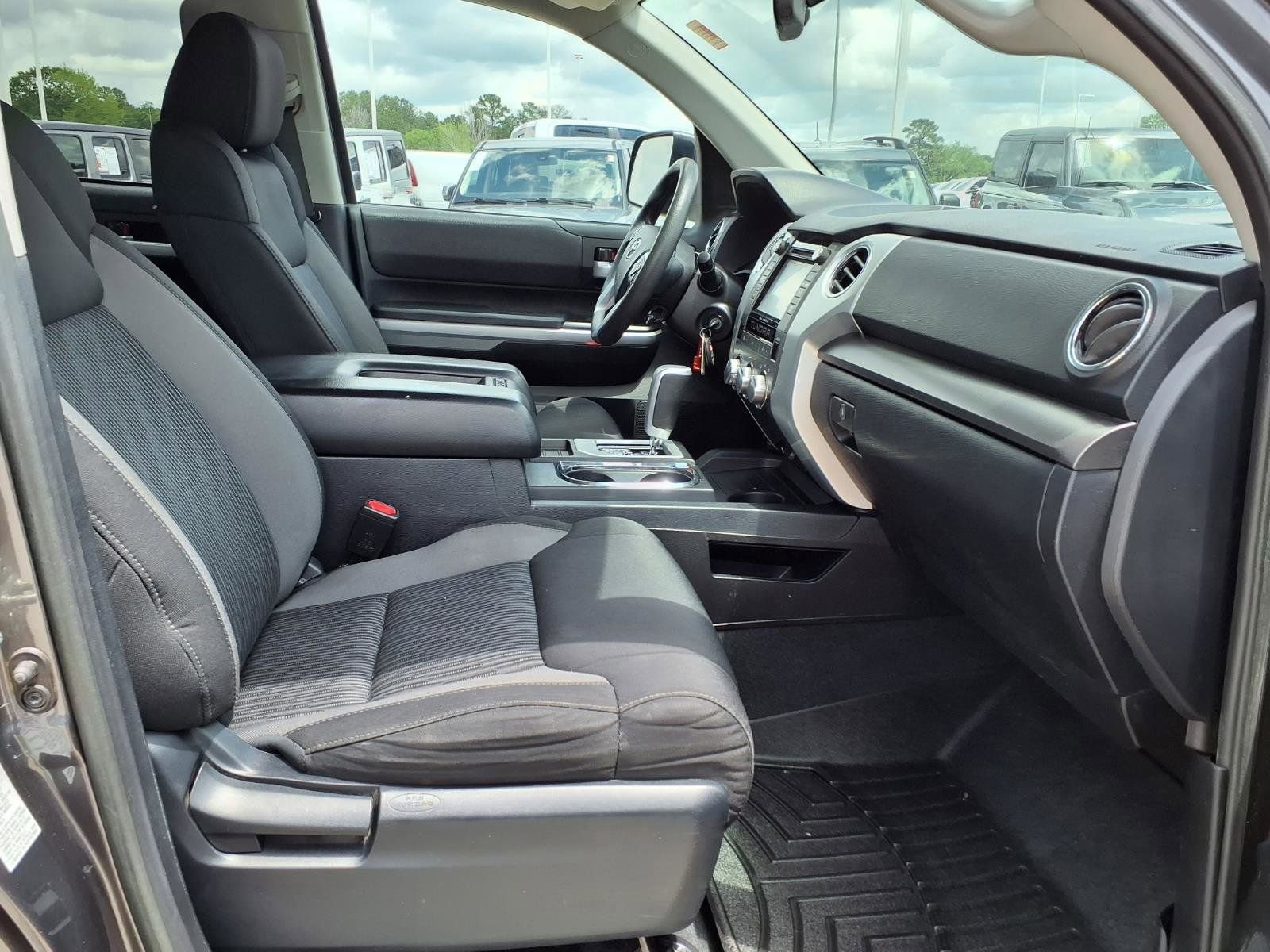 Used 2016 Toyota Tundra SR5 RWD image 17