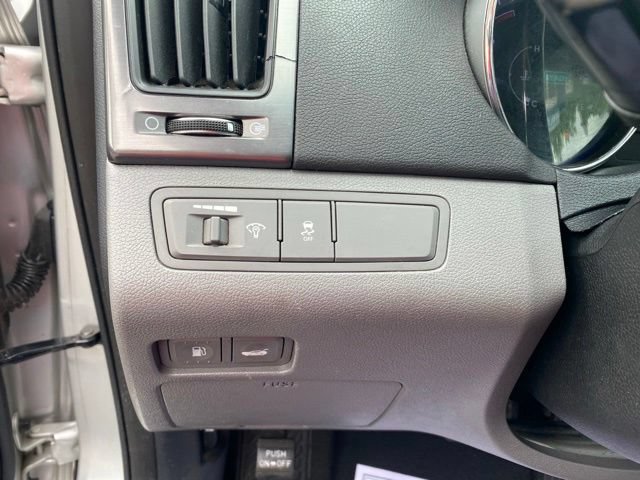 Used 2014 Hyundai Sonata Hybrid FWD image 9