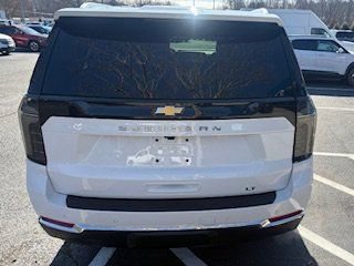 New 2026 Chevrolet Suburban LT w/ Comfort Package AWD/4WD image 15