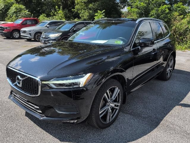 Used 2021 Volvo XC60 T6 Momentum w/ Protection Package Premier AWD/4WD image 3