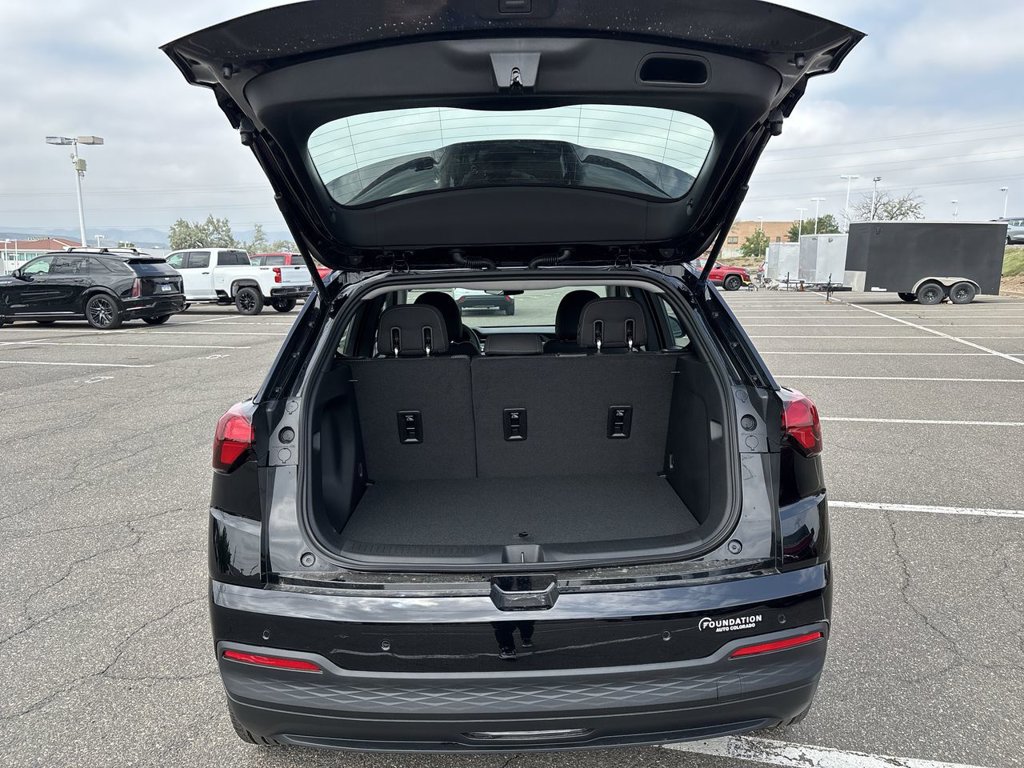 New 2027 Chevrolet Bolt LT w/ Comfort Package FWD image 25