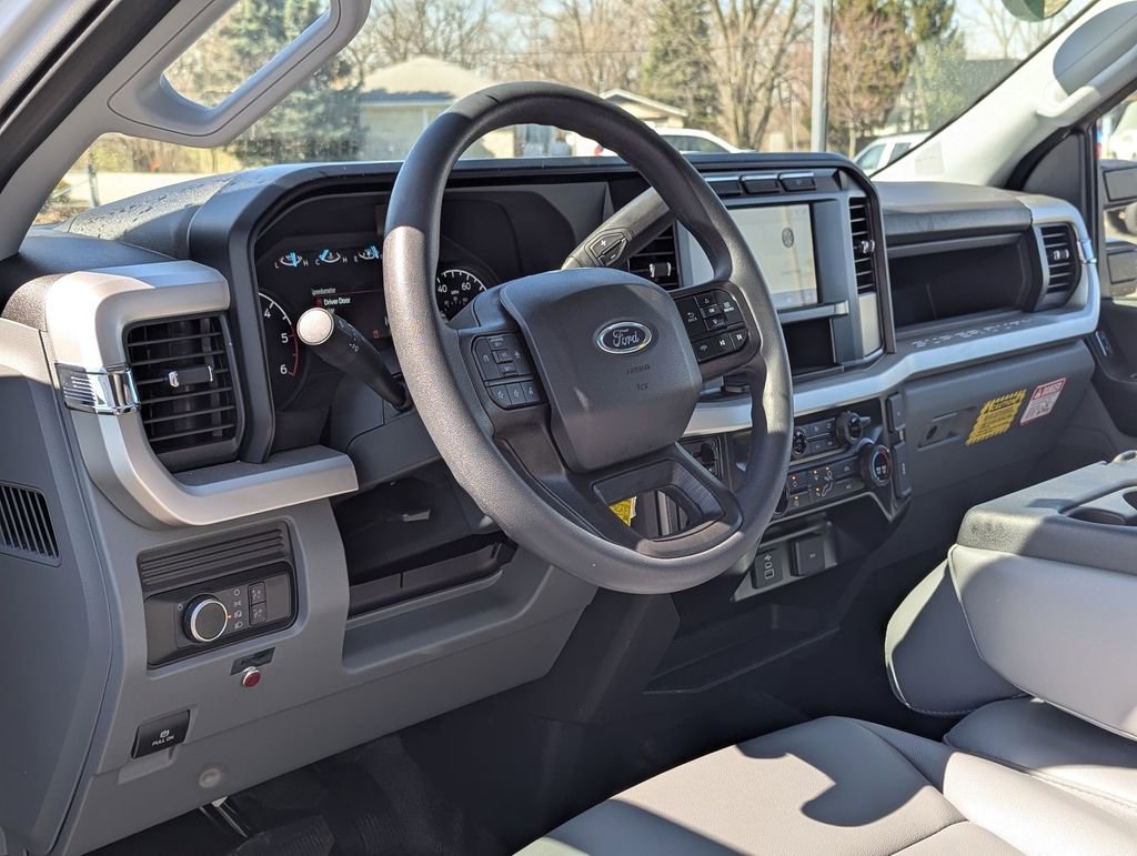Used 2024 Ford F450 XL RWD image 9