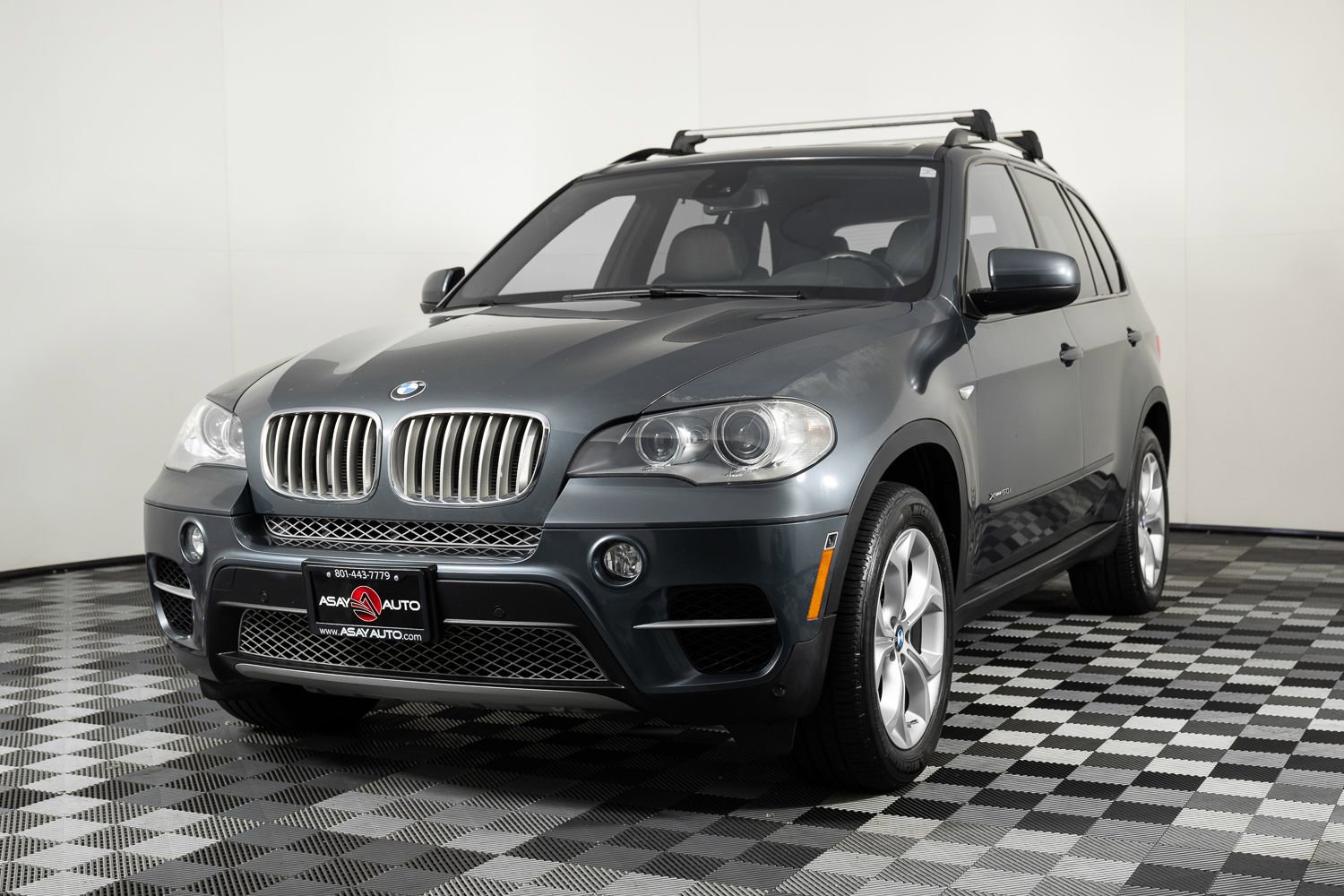 Used 2013 BMW X5 xDrive50i w/ Sport Activity Pkg image 2