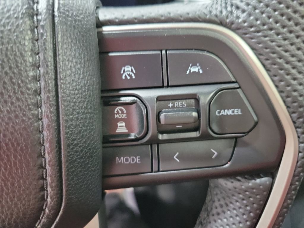 Used 2025 Toyota Tacoma Limited image 45