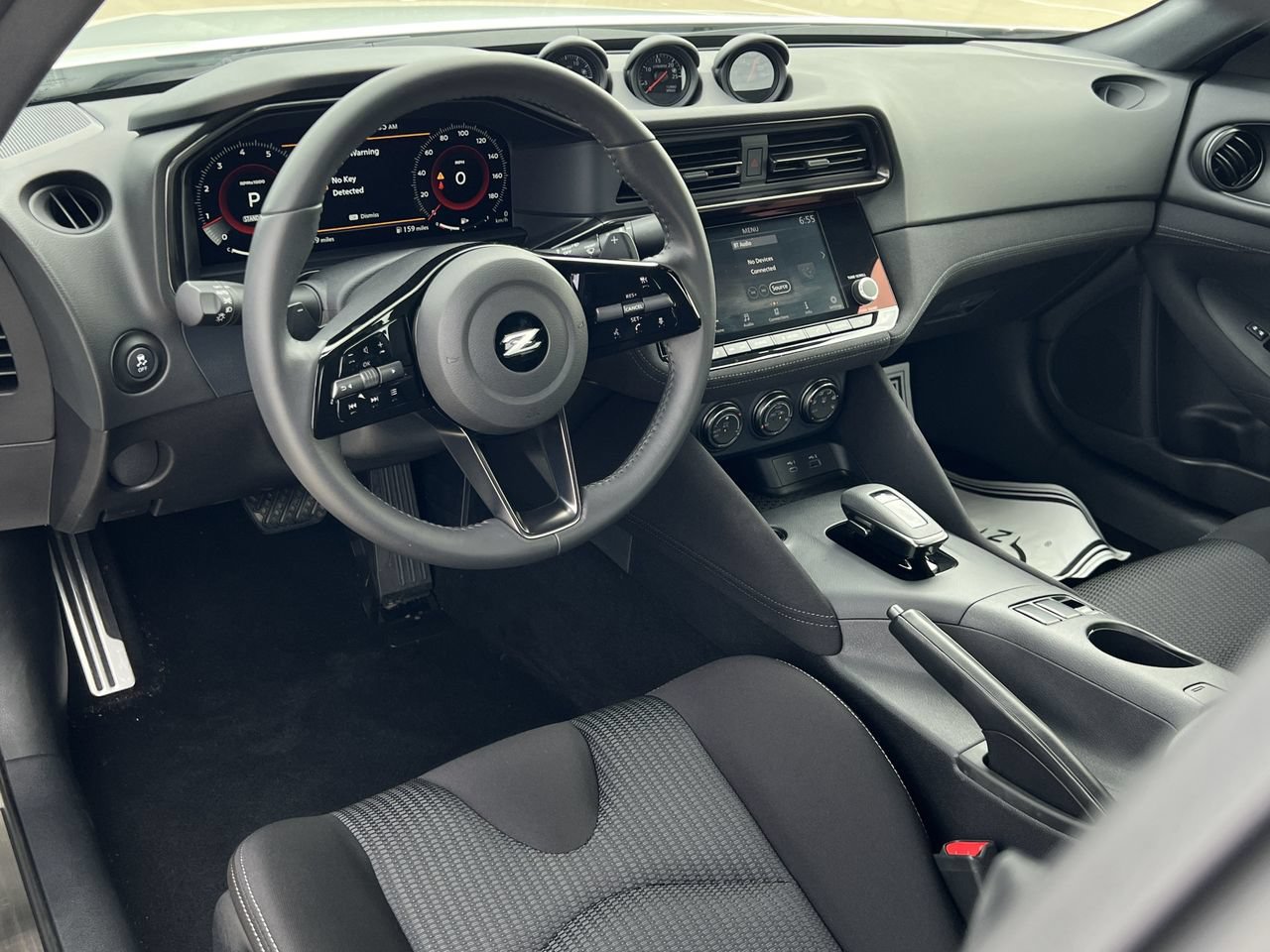 Used 2024 Nissan Z Sport w/ Floor Mat Package RWD image 7