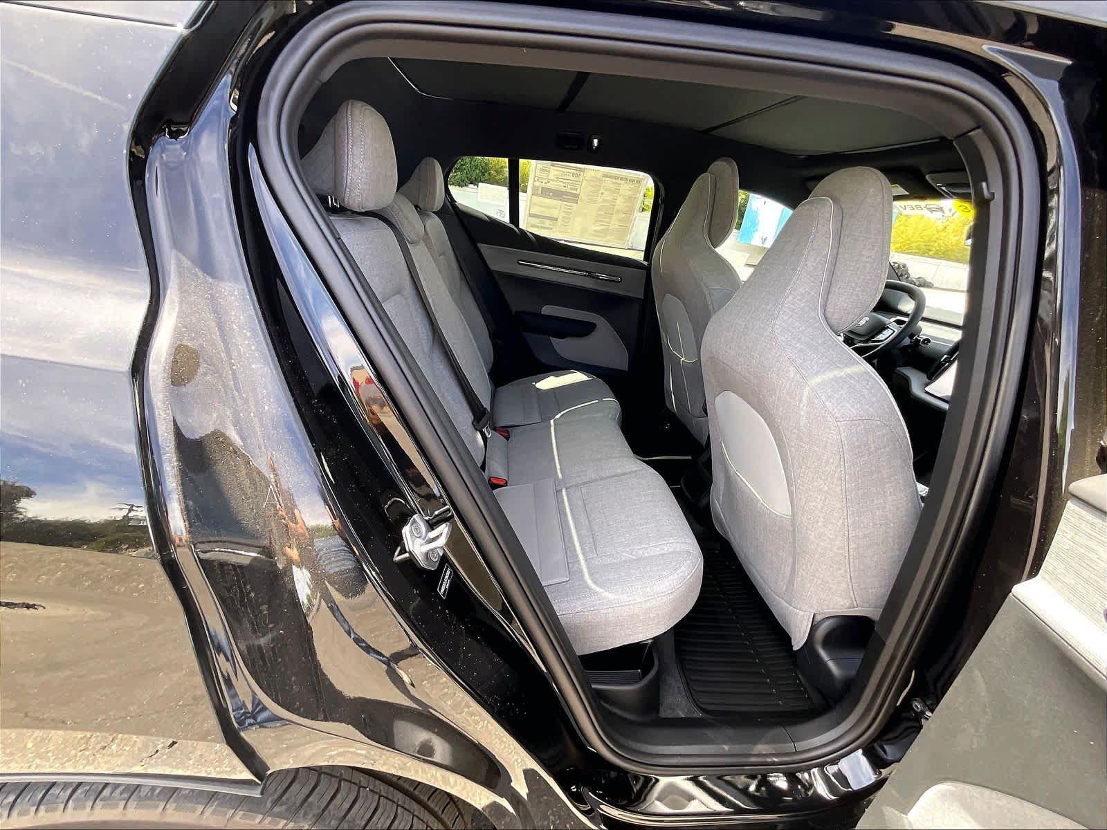 New 2026 Volvo EX30 Ultra w/ Protection Package AWD/4WD image 26