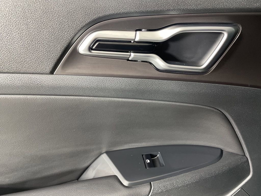 New 2026 Kia Sportage SX image 37