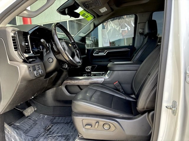 Used 2022 Chevrolet Silverado 1500 LTZ w/ Technology Package image 16